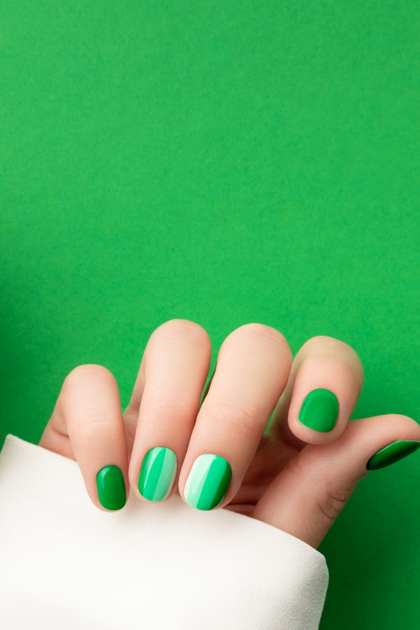 30+  Trendiest Summer Nail Colors To Try Now