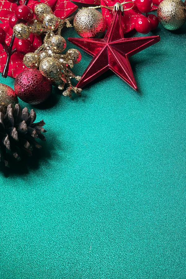 30+ Christmas Wallpaper For iPhone You Must Check Out