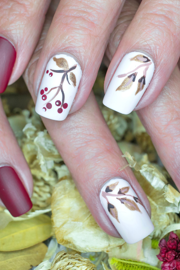 Fall Nails Ideas That You Must Try