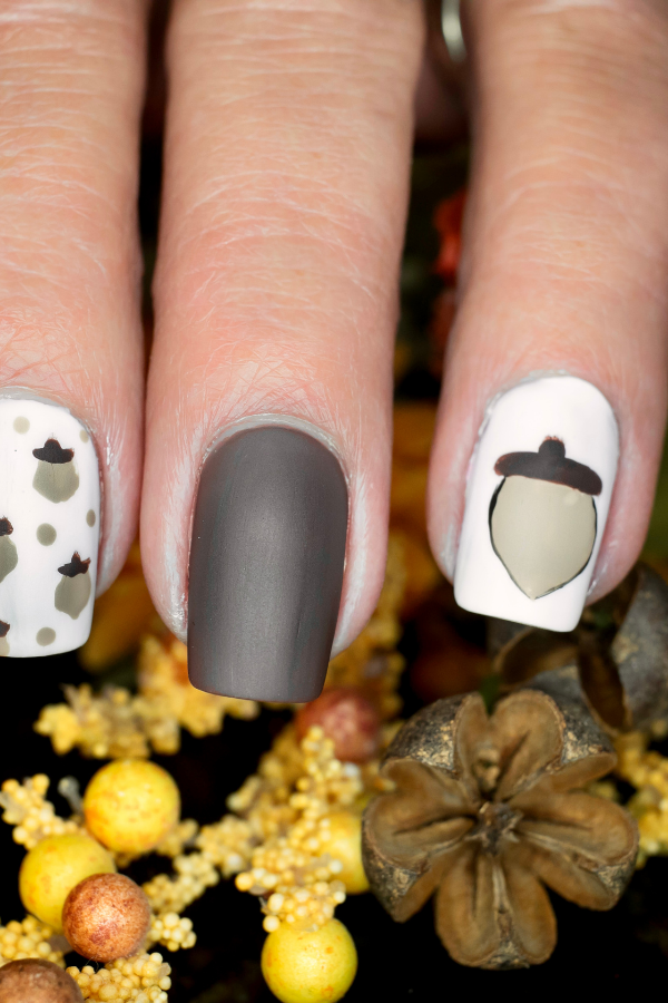 Fall Nails Ideas That You Must Try