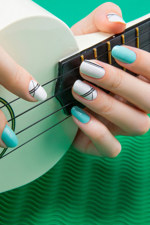 30+  Trendiest Summer Nail Colors To Try Now